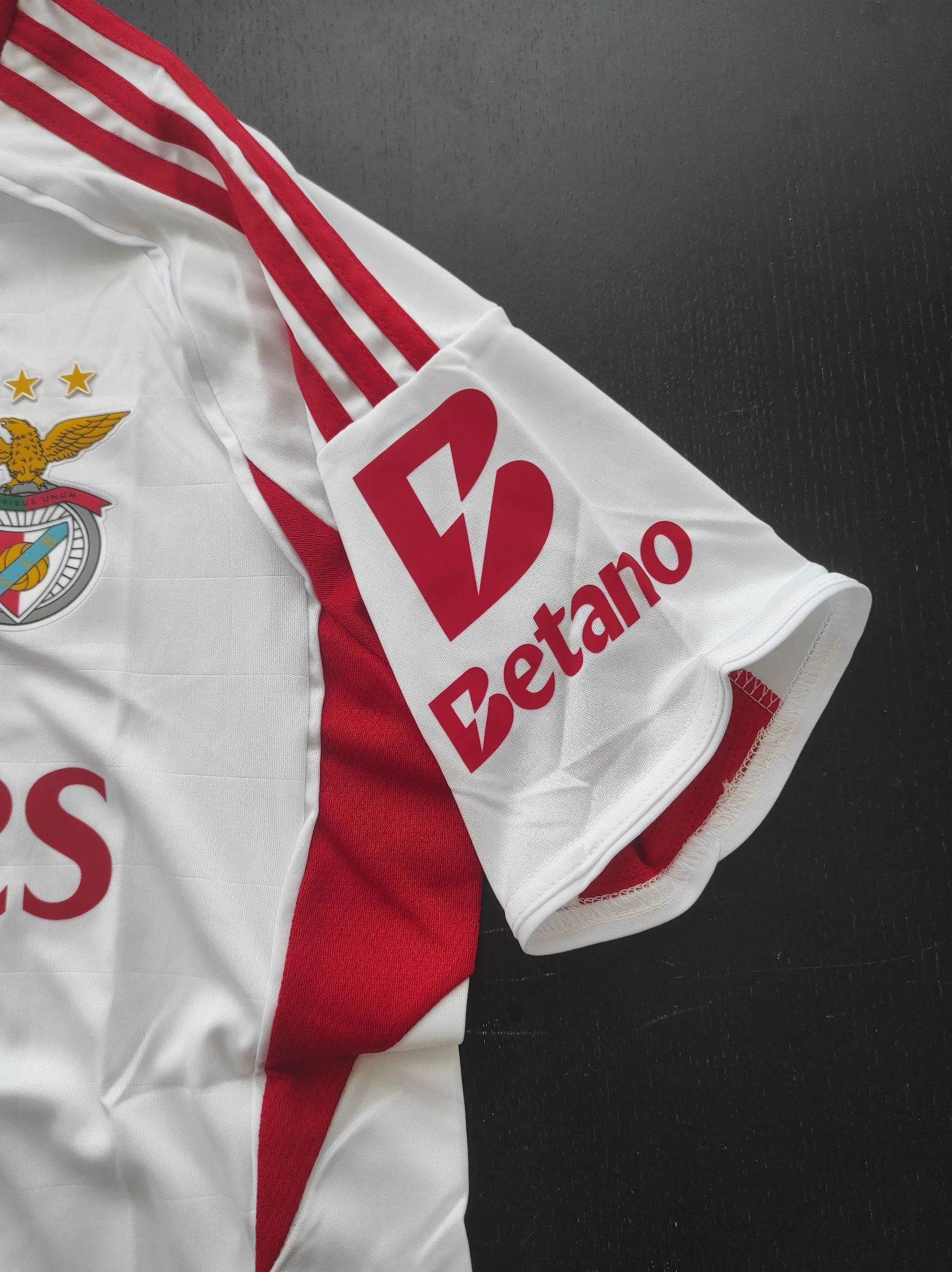 White Benfica Alternate Jersey, season 25/26 – photo 3